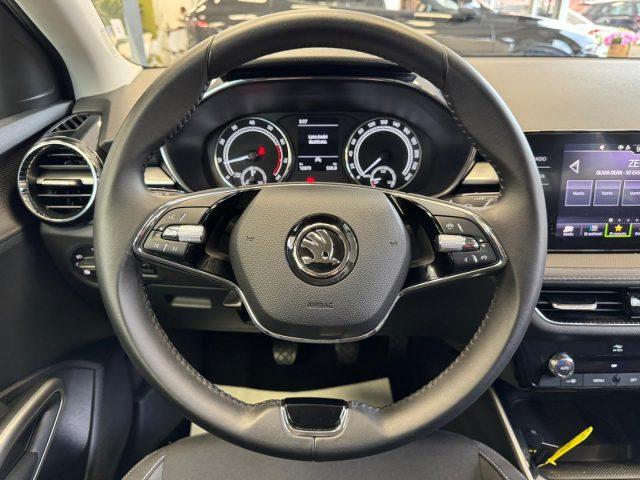 SKODA Fabia 1.0 MPI 80CV *BICOLOR*UNICO PROP.*APPLE-ANDROID*