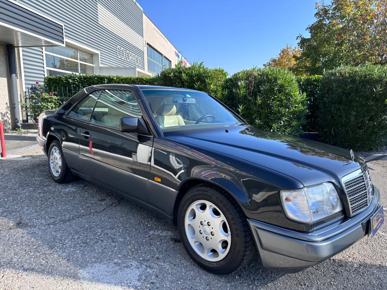 Mercedes-benz E-Series E 320 COUPE' 220CV**MANUALE**UFF. ITALIANA*PRIMA TARGA* ASI*