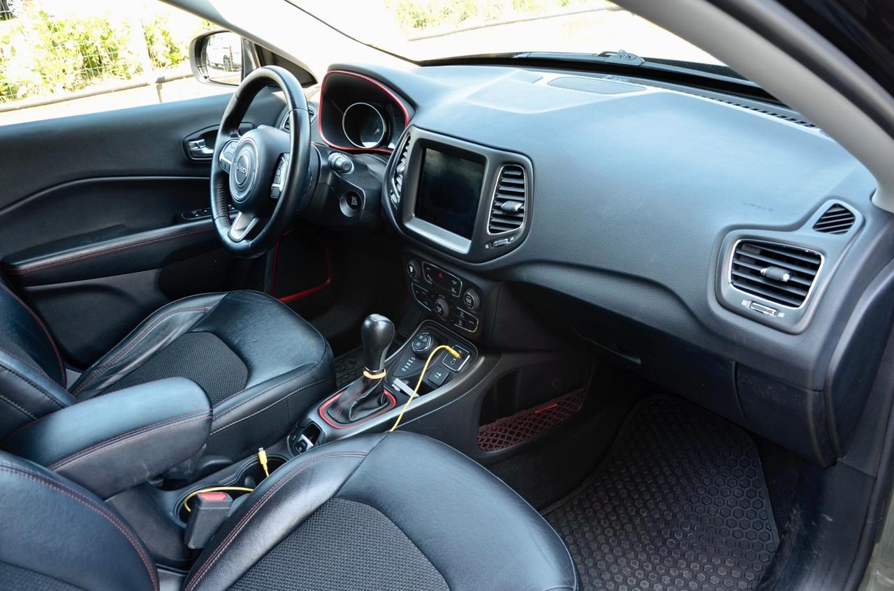 JEEP COMPASS 2.0 MJT TRAILHAWK 4wd 170cv AUTO, UNICOPROPRIETARIO, UFF ITALIANA, EURO 6D, BICOLOR, FARI LED, APPLE ANDROID, PERMUTE