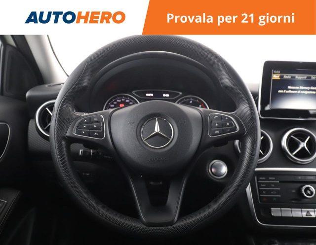 MERCEDES-BENZ A 180 d Automatic Sport