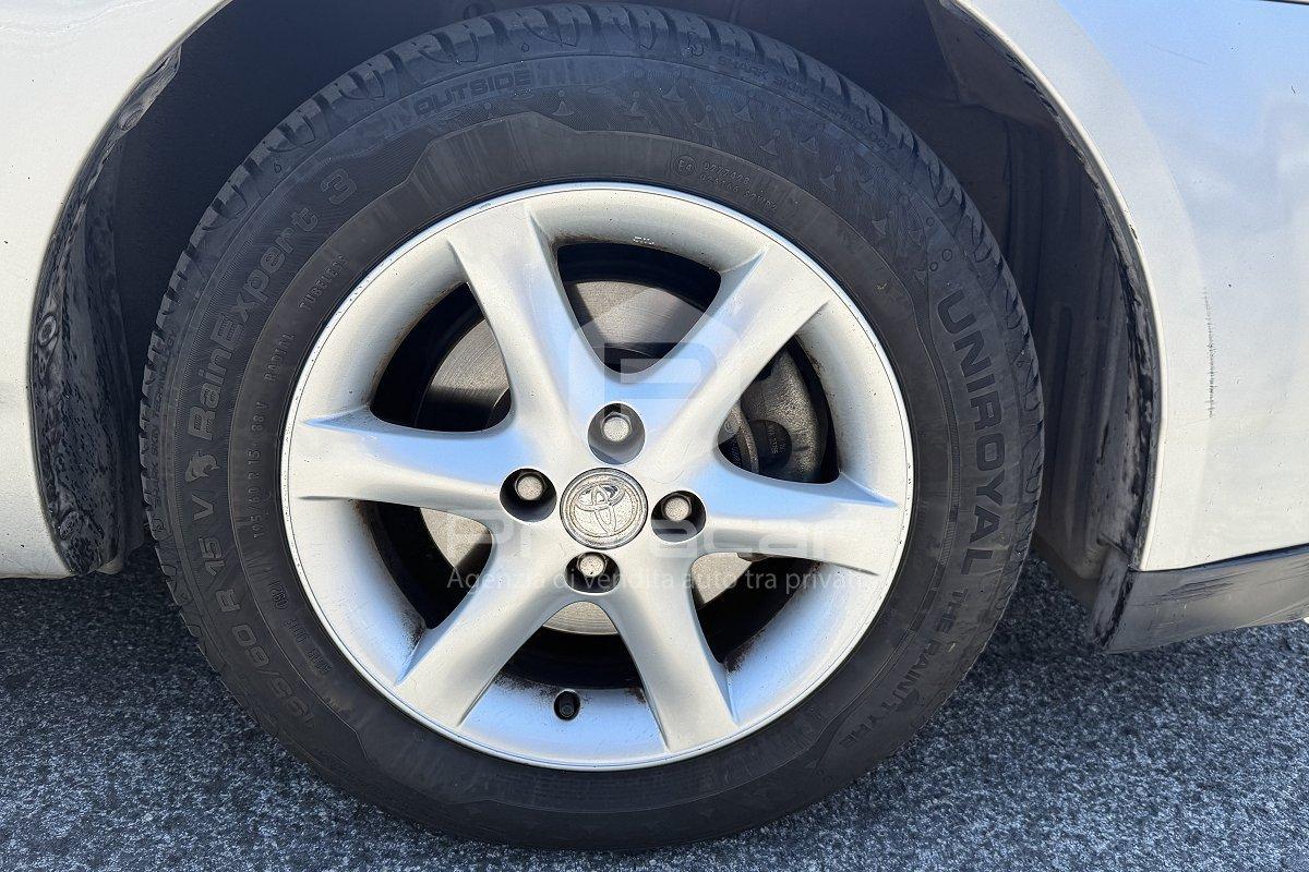 TOYOTA Corolla 2.0 tdi D-4D 5 porte Sol