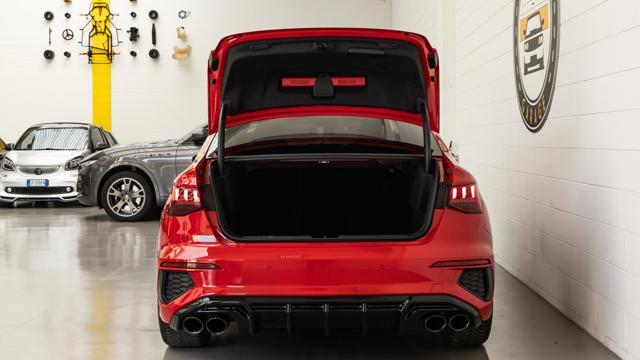 AUDI S3 Sedan TFSI quattro S tronic MATRIX