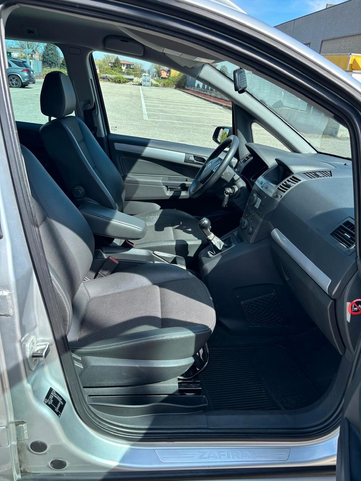 Opel Zafira 1.9 CDTI 120CV 7 posti Cosmo unico proprietario