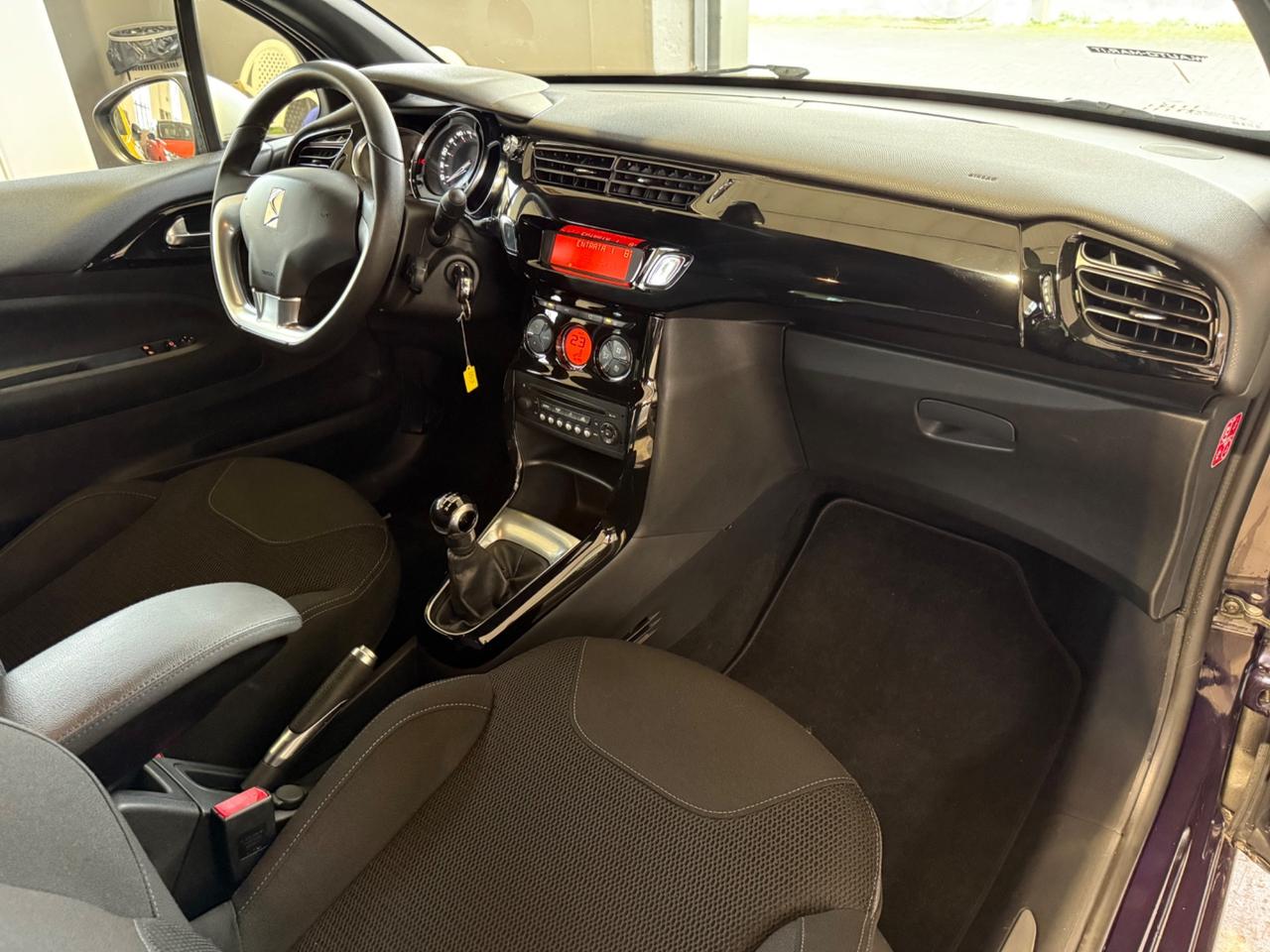 Ds DS3 3 1.2 VTi 82 So Chic