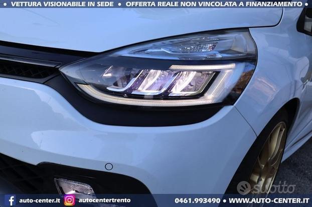 Renault Clio RS Trophy 220CV 5p AKRAPOVIC