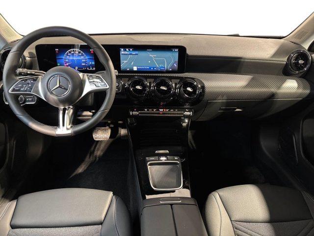 MERCEDES-BENZ A 180 d Automatic Advanced