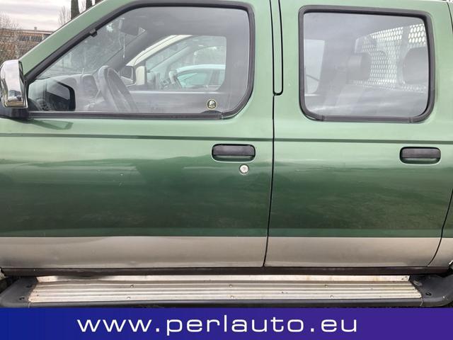 NISSAN Navara Pick-up 2.5 TD 4 porte Double Cab