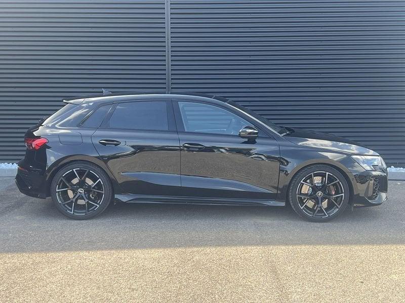 Audi RS 3 Sportback TFSI quattro S tronic 400 CV