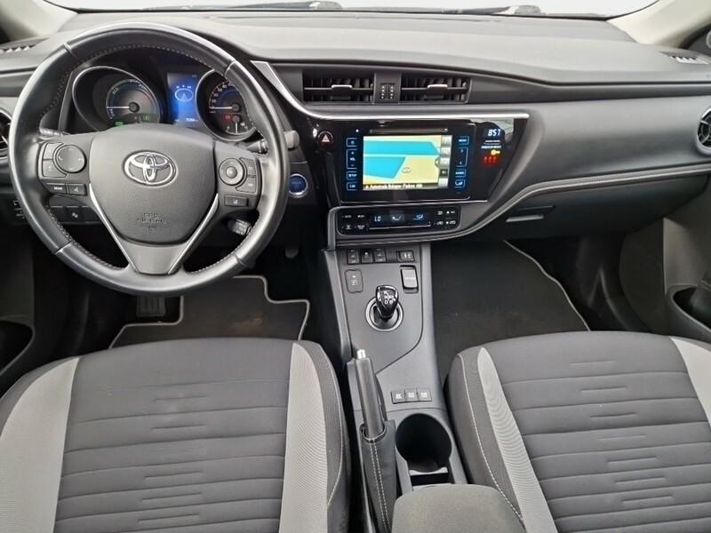 TOYOTA AURIS Hybrid Business 5 PORTE