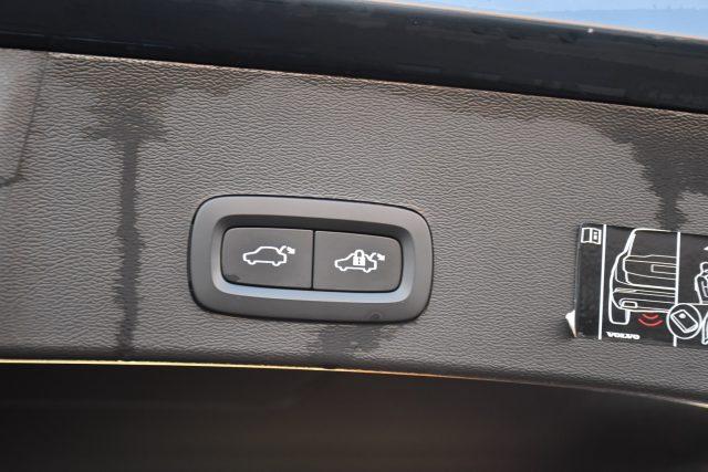 VOLVO XC40 T5 Recharge Plug-in Hybrid Inscription Expression