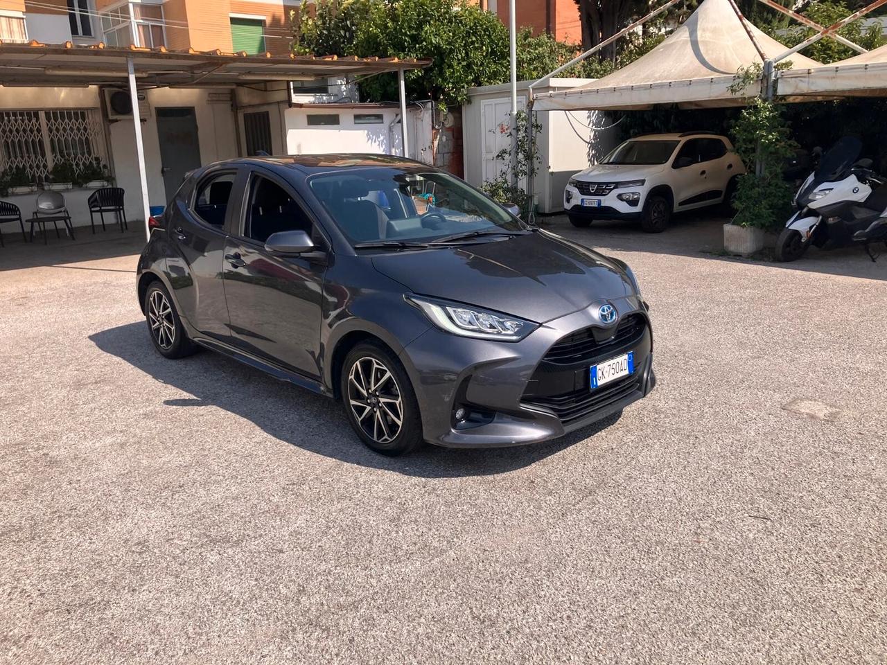 TOYOTA YARIS 1.5 115cv Hybrid 5 Porte Trend