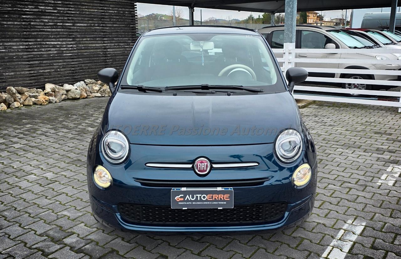 Fiat 500 1.0 Hybrid Red