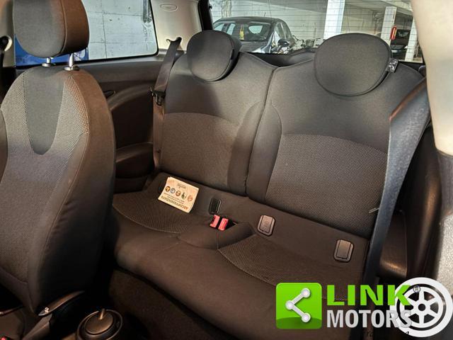 MINI One 1.6 One (55kW)