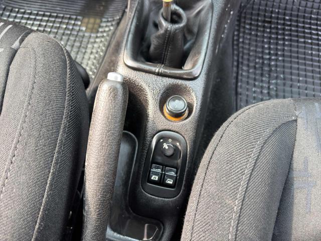 PEUGEOT 206 1.6 HDi 109CV 3PORTE POKI CHILOMETRI-CERCHI LEGA
