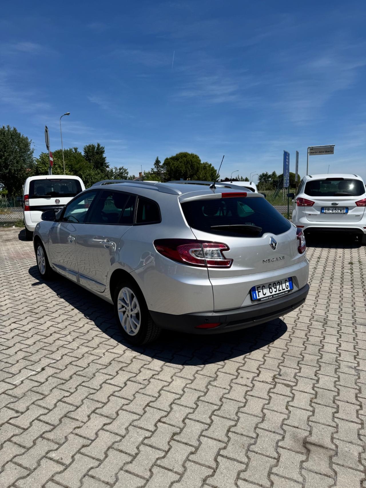 Renault Megane Mégane dCi 110CV EDC SporTour Limited