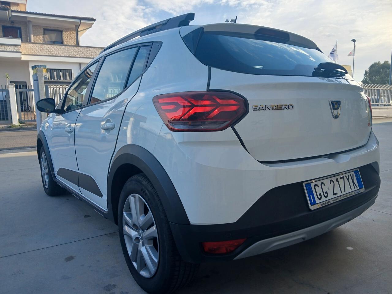 DACIA Sandero Stepway 1.0 TCe 90cv CambioAutomatico