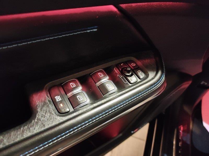 LYNK&CO 01 - 01 PHEV