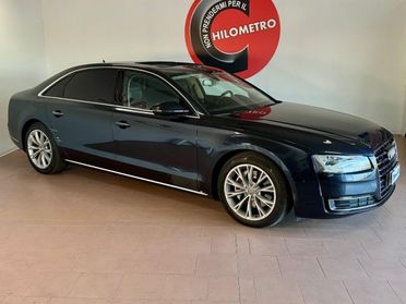 AUDI A8 3.0TDI 258CV quattro tiptronic TETTO/TELECAMERA