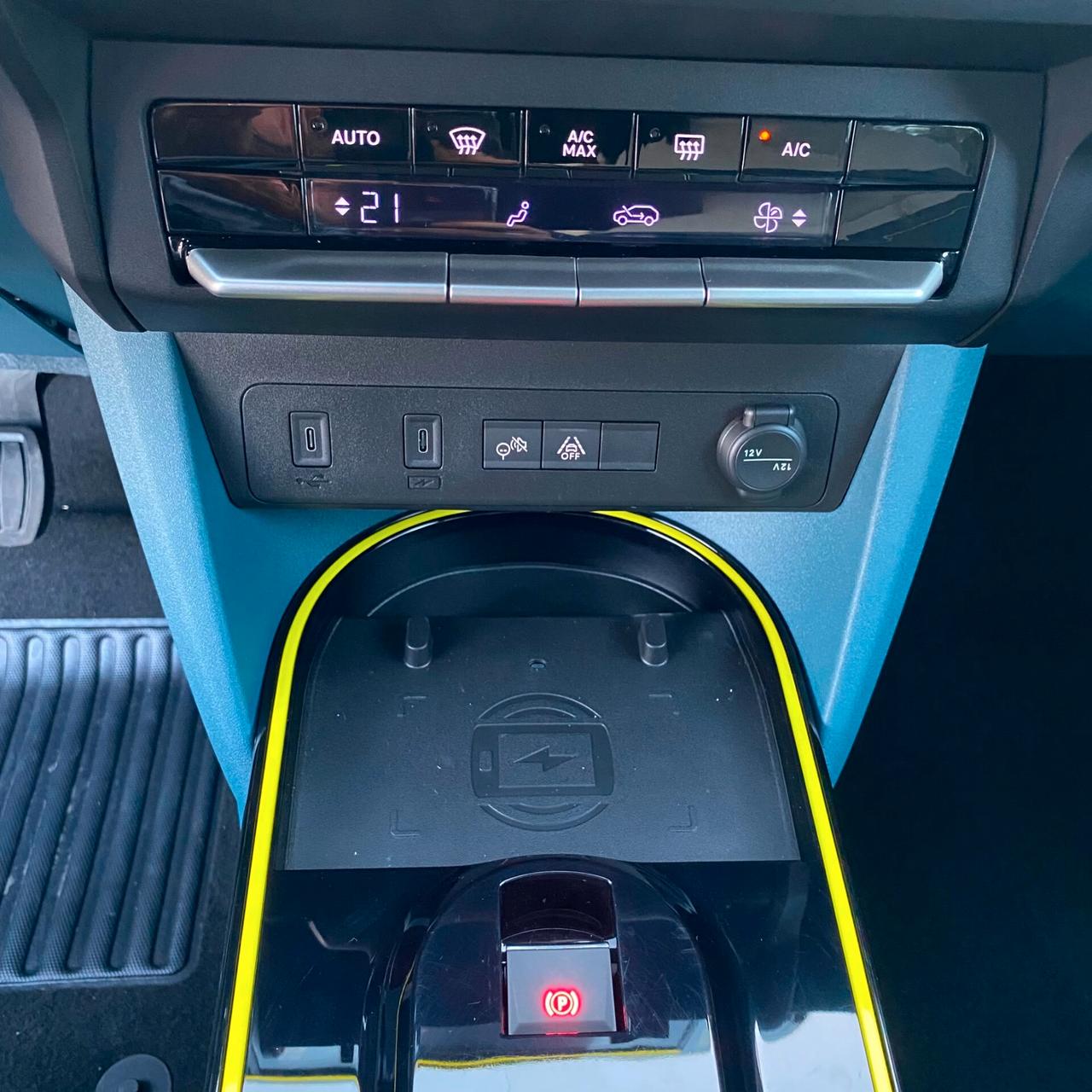 Fiat Grande Panda 1.2 Hybrid 110 CV S&S La Prima