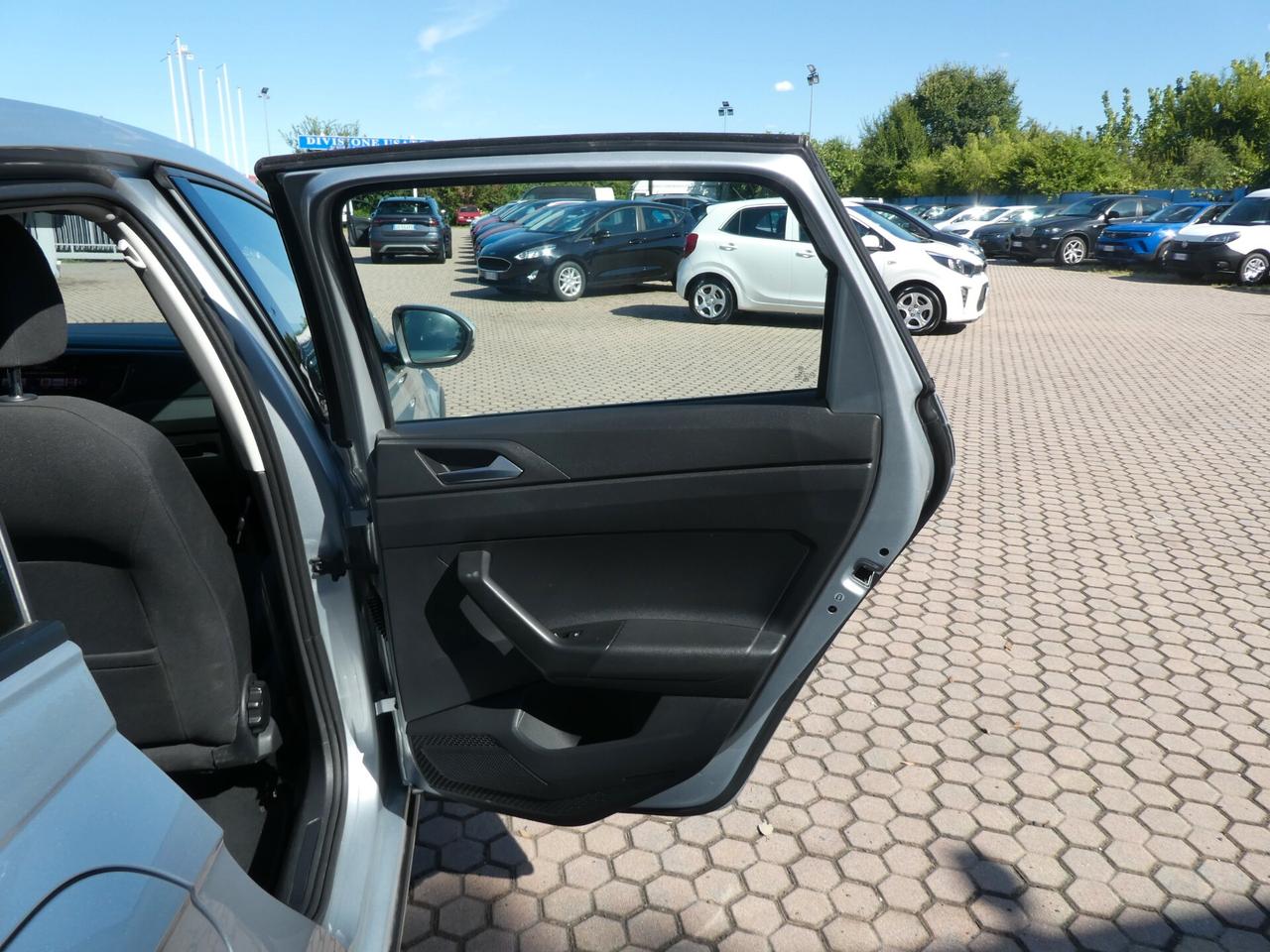 Volkswagen Taigo 1.0 TSI 95 CV Life OK NEOPATENTATI
