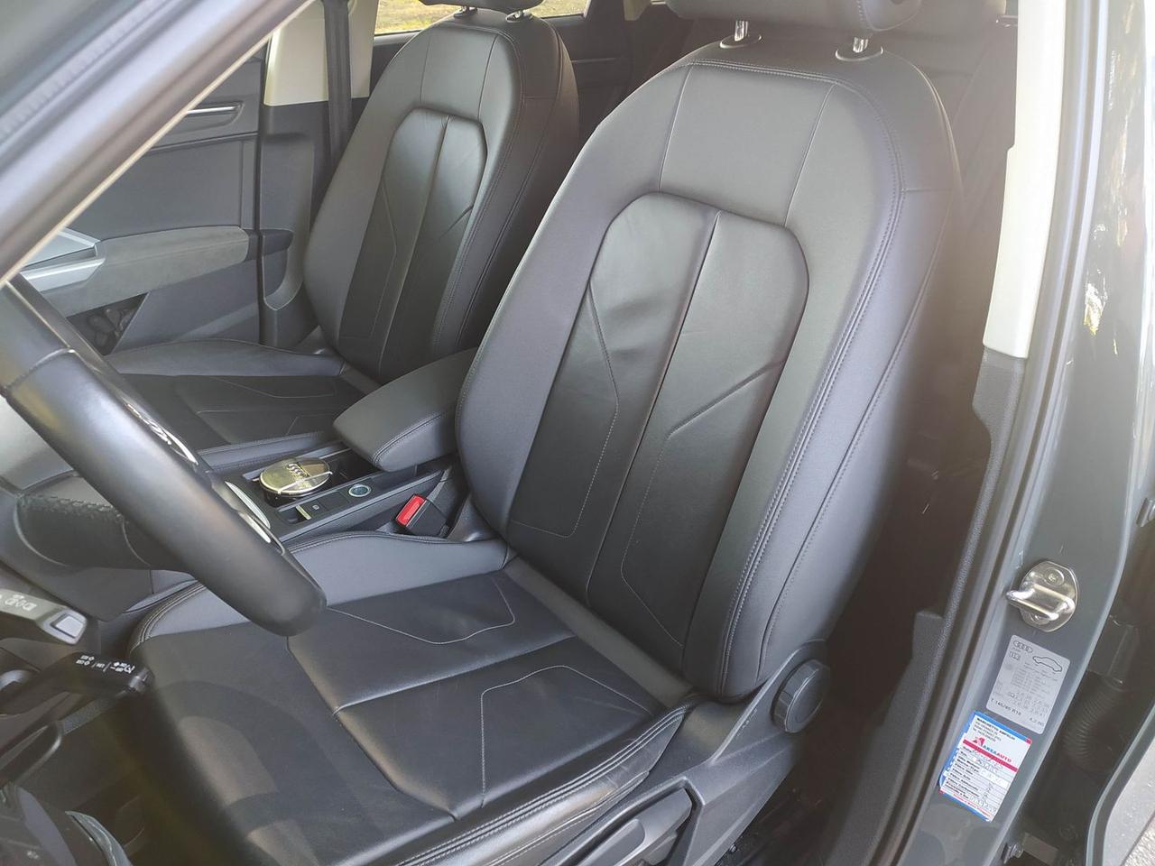 Audi Q3 Business 2.0 35 TDI #7170