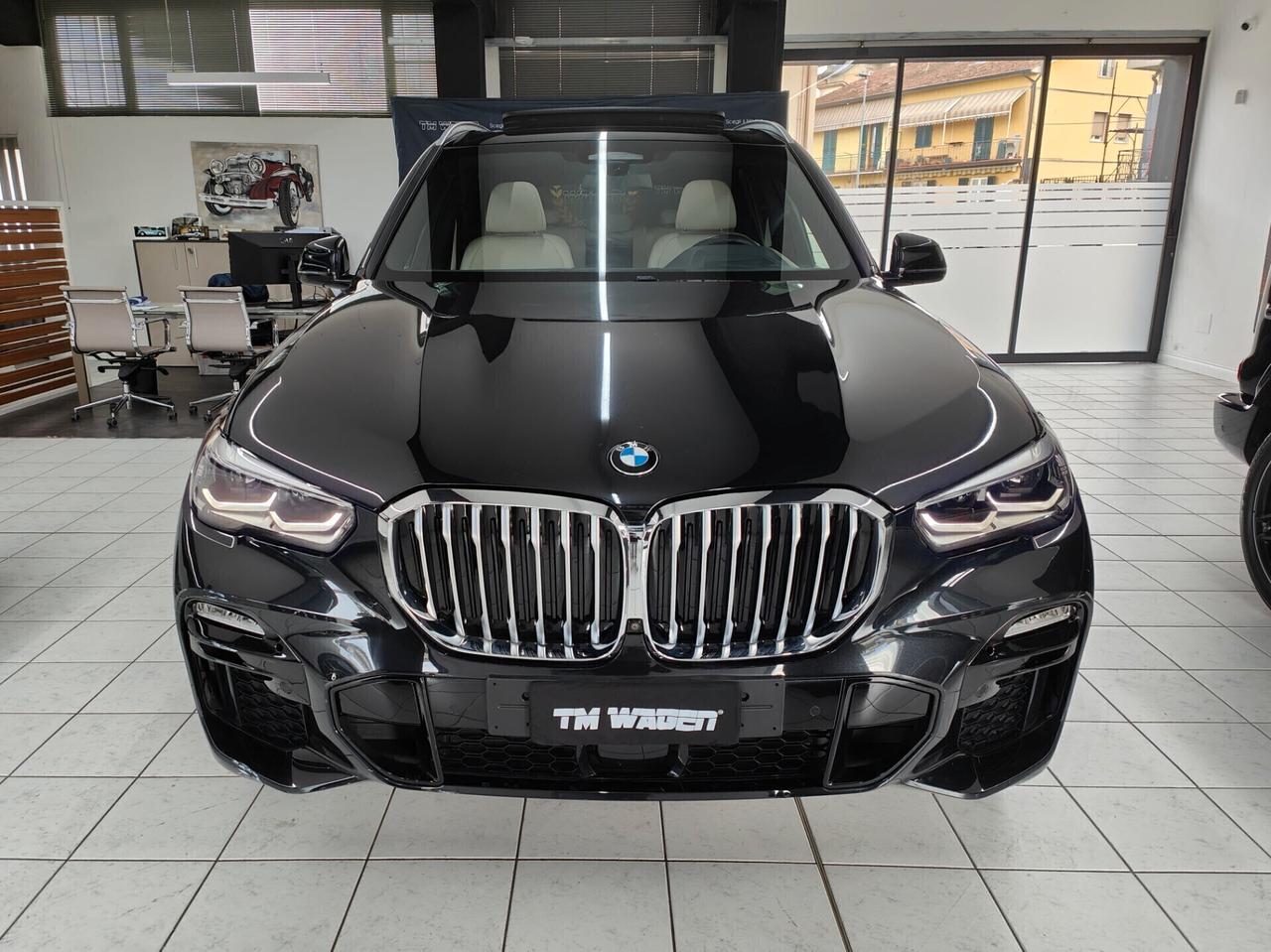 Bmw X5 xDrive30d 48V Msport * 32.000 KM *