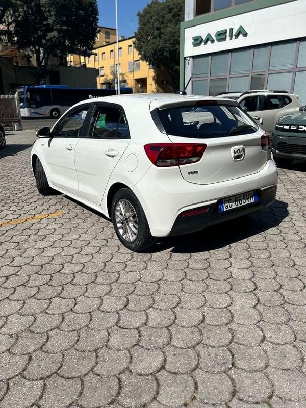 Kia Rio 1.2 DPI STYLE