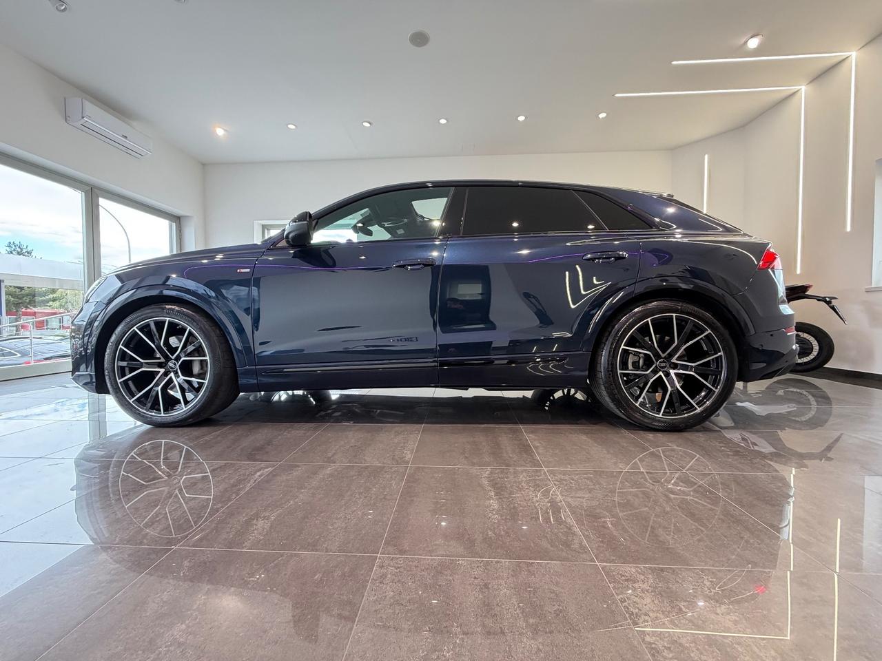 Audi Q8 50 TDI 286 CV quattro tiptronic S line edition tetto