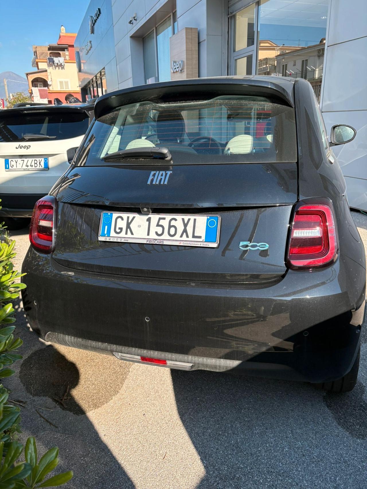 Fiat 500 500e Berlina 42 kWh La Prima
