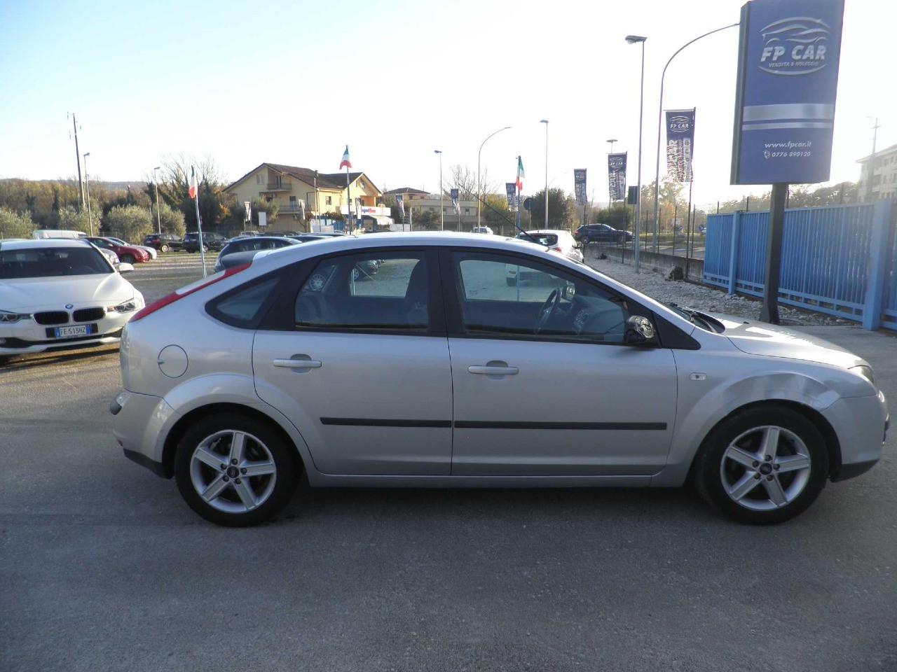 Ford Focus 5 Porte Focus 5p 1.6 tdci LE 90cv