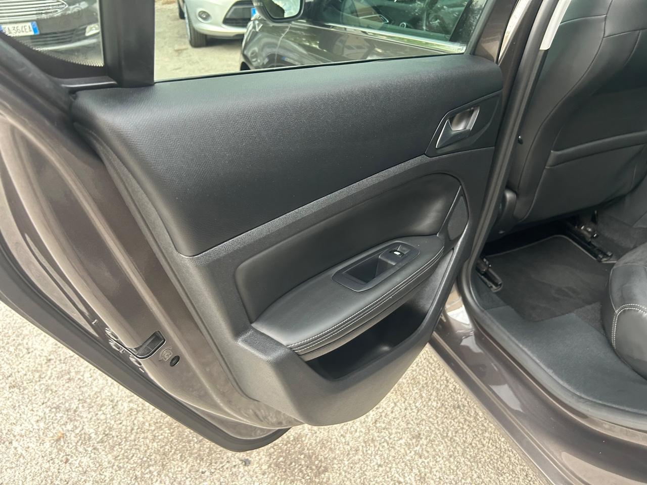 Peugeot 308 BlueHDi 120 S&S GT Line 110000km