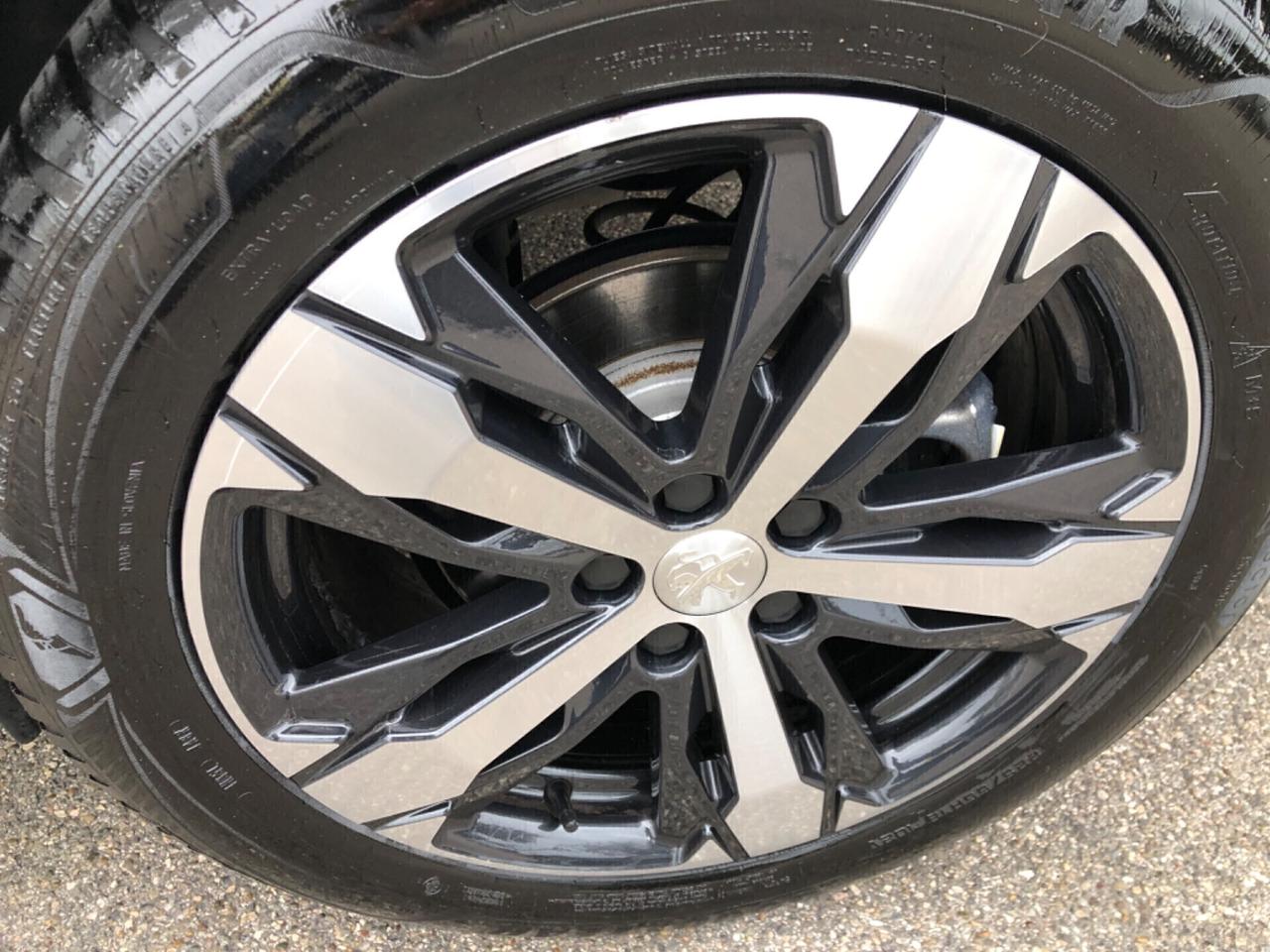 Peugeot 3008 BlueHDi 130 S&S EAT8 Allure Pack