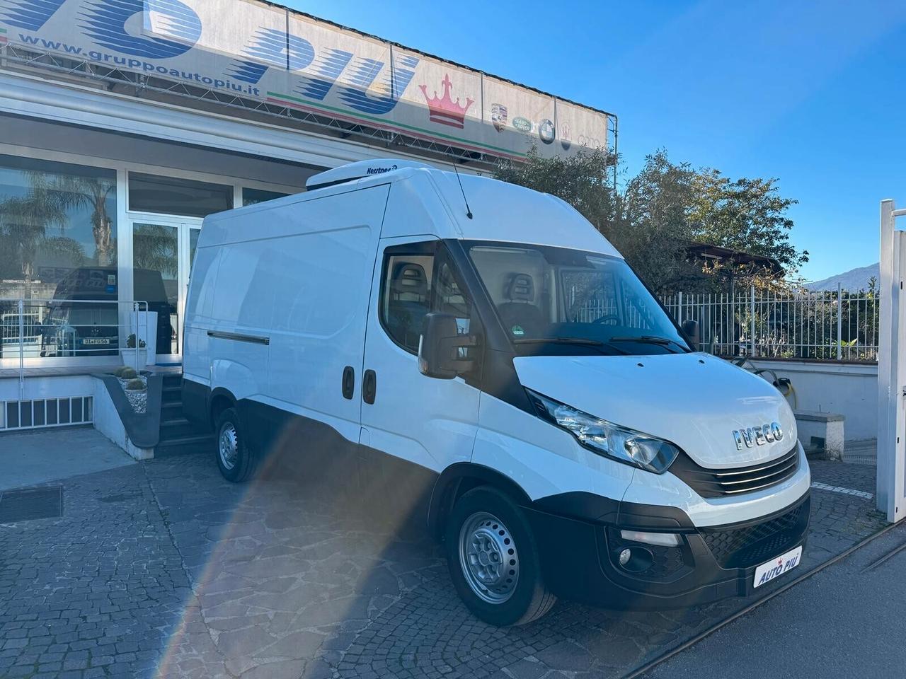 Iveco Daily 35C15 BTor 3.0 HPT PM-RG Cabinato