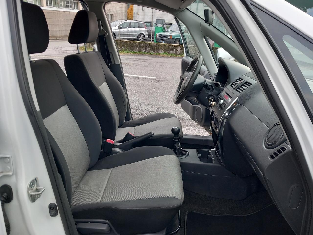 Fiat Sedici 1.6 16V 4x4 Emotion