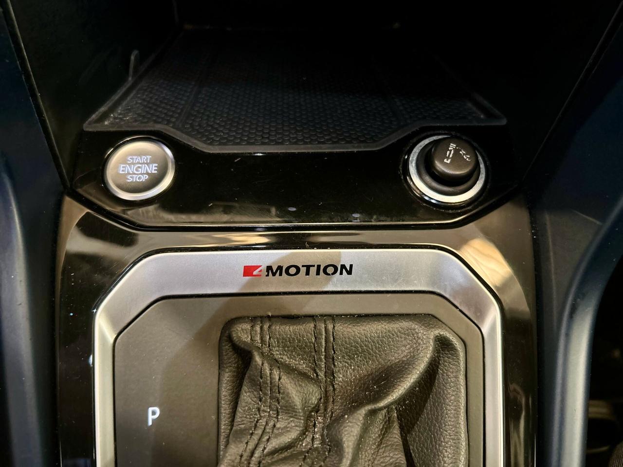 Volkswagen T-Roc 2.0 TDI SCR 150 CV DSG 4MOTION Style BlueMot. Tech. *PREZZO PROMO*