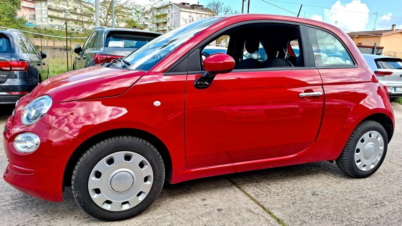FIAT 500 1.0 Hybrid Red SOLO 15000km