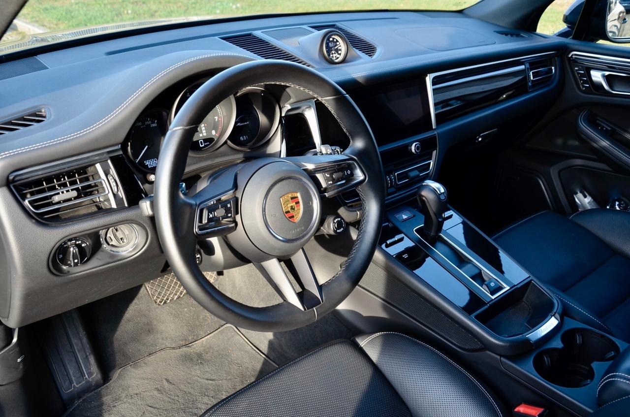 PORSCHE MACAN 2.0 265cv PDK UNICOPROPRIETARIO, SERVICE PORSCHE, UFF ITALIANA, MATRIX, BOSE, SPORT CHRONO, 20", PERMUTE