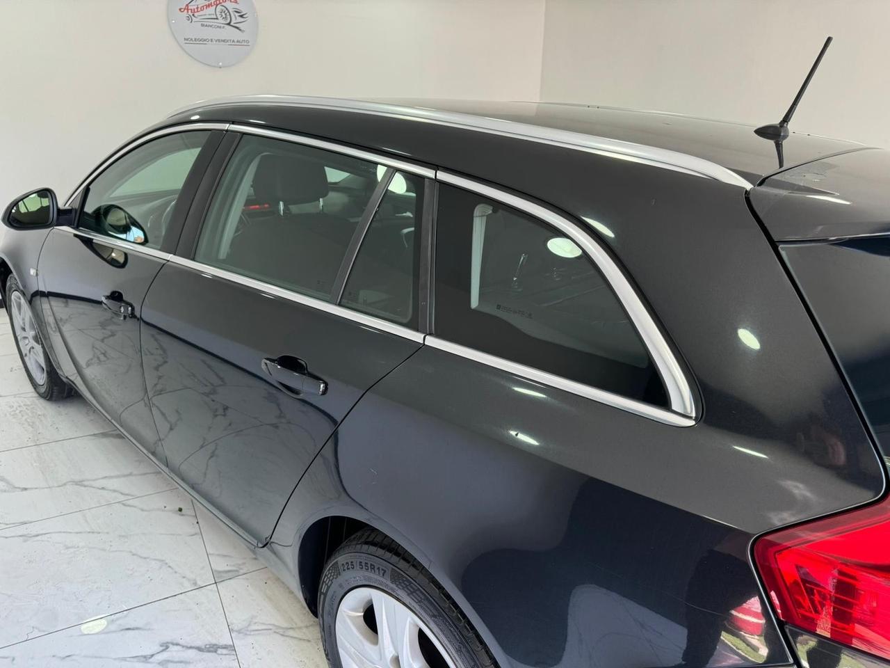 Opel Insignia 2.0 CDTI Sports Tourer -2012