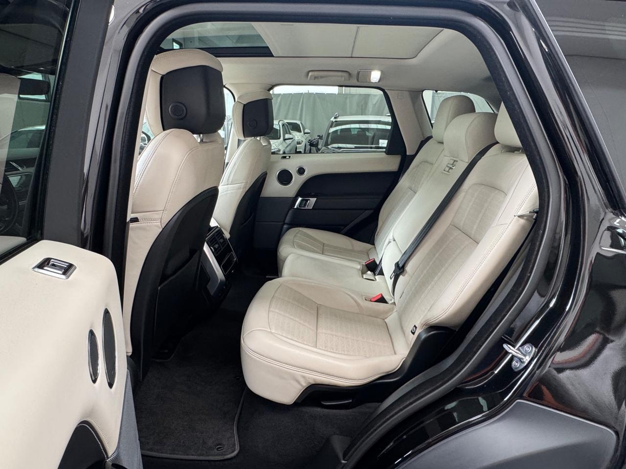 Land Rover Range Sport 3.0D l6 249 CV HSE Dynamic Stealth