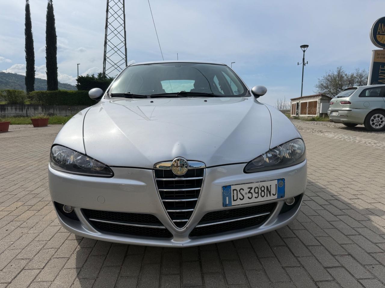 Alfa Romeo 147 1.9 JTD (120)