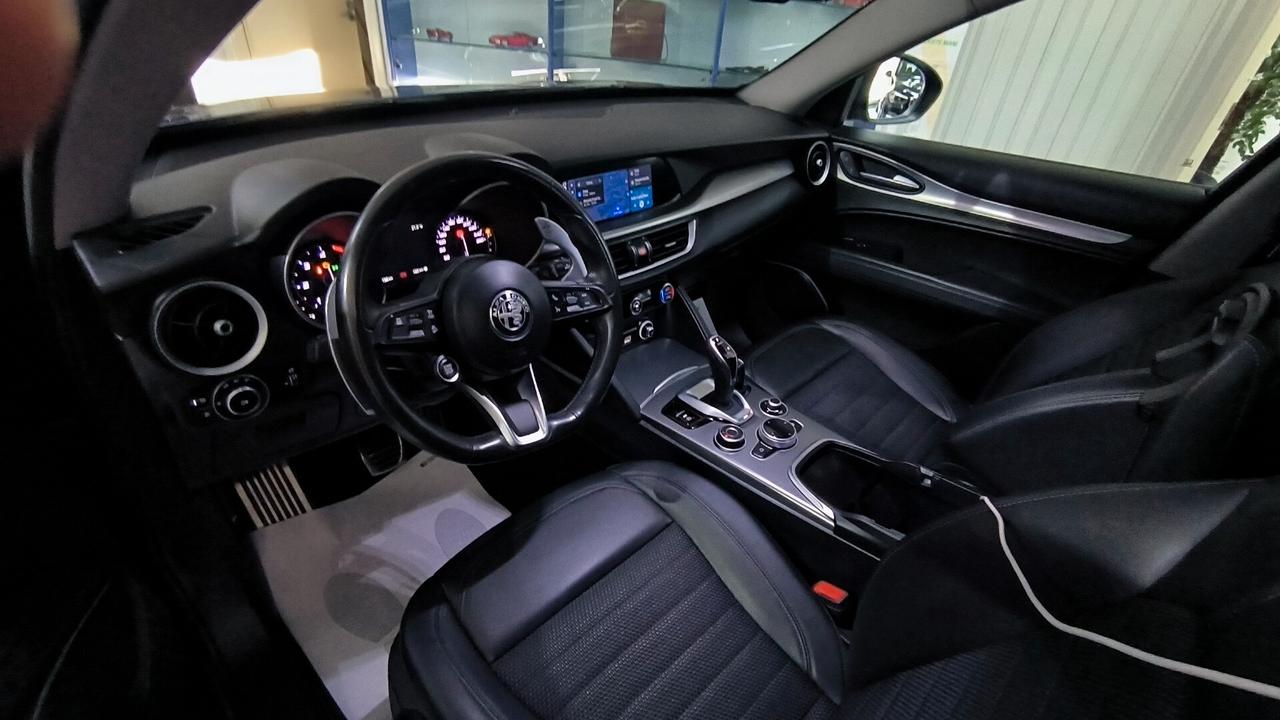 Alfa Romeo Stelvio 2.2 Turbodiesel 190 CV AT8 Q4 Sprint