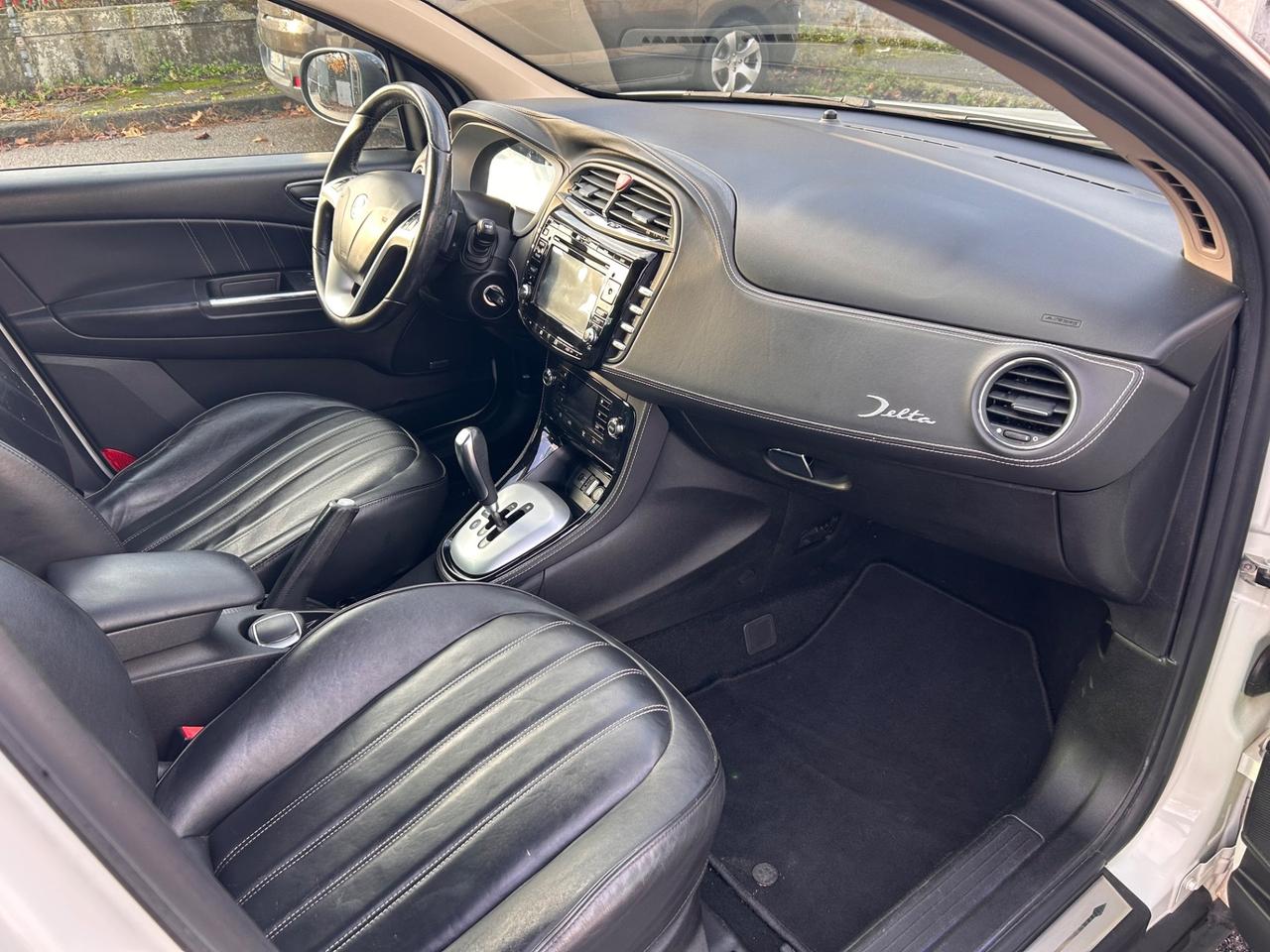 Lancia Delta 1600 cc multijet 16v automatica
