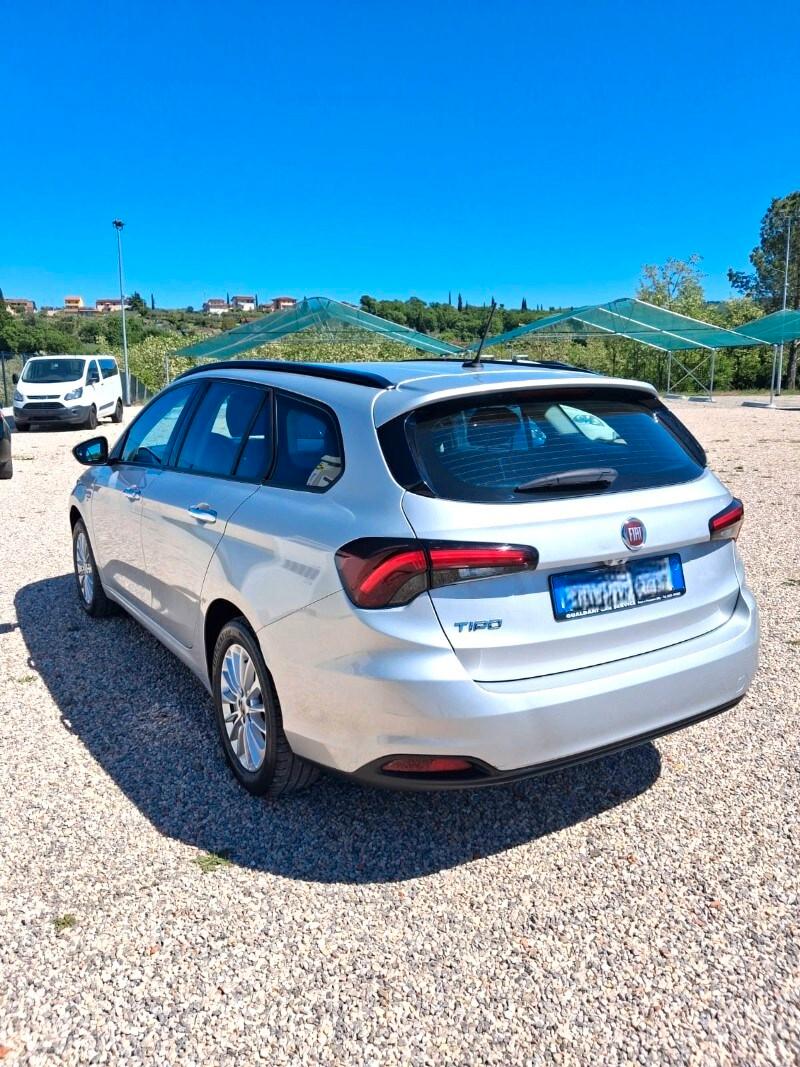 FIAT Tipo (2015-->) Tipo 1.6 Mjt S&S SW Business
