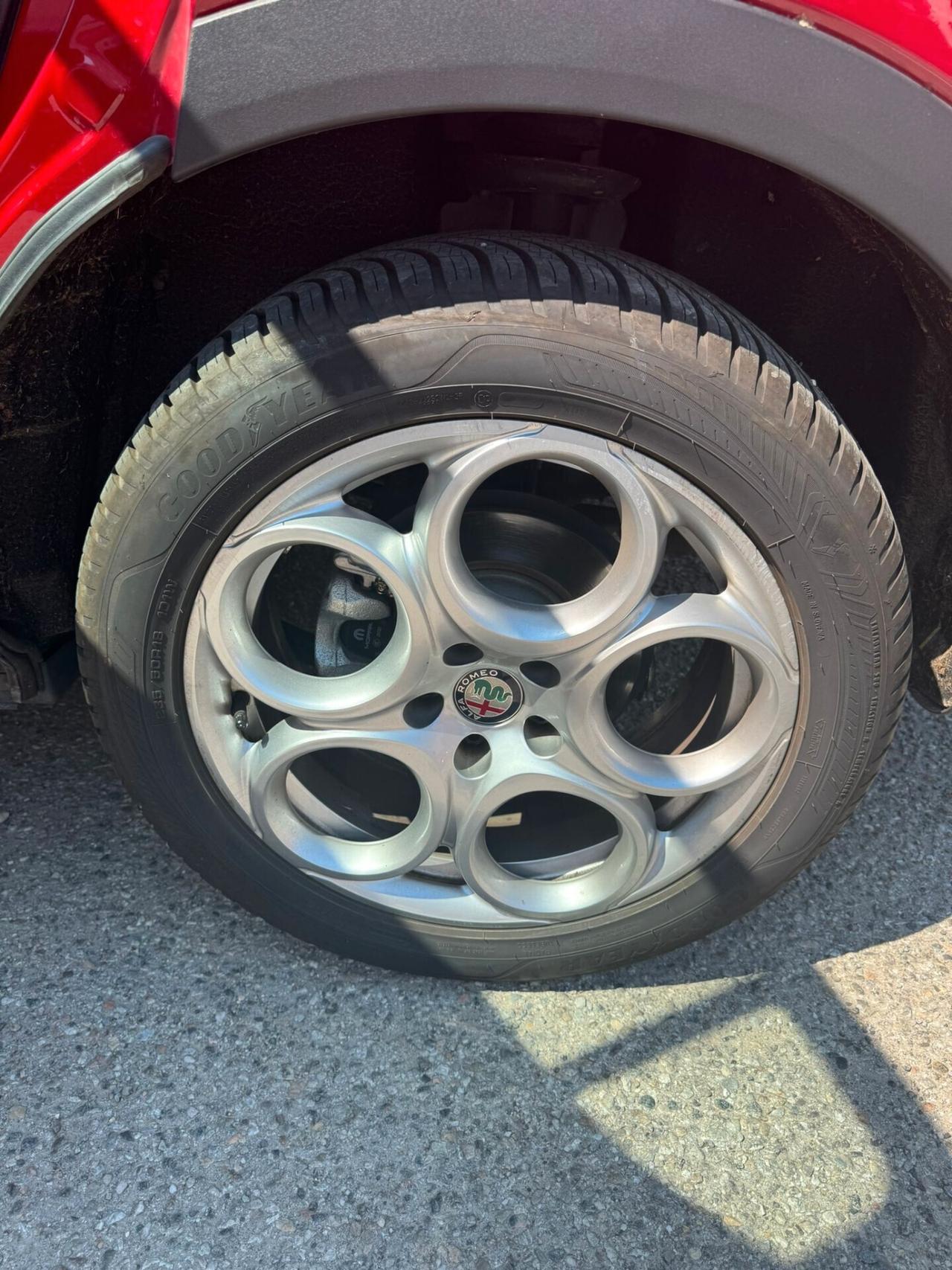 Alfa Romeo Tonale 1.6 diesel 130 CV TCT6 Ti