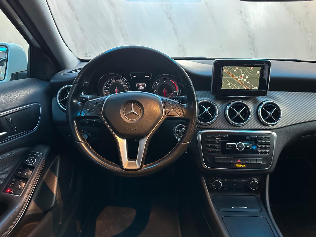 Mercedes-benz GLA 200 CDI Automatic Sport