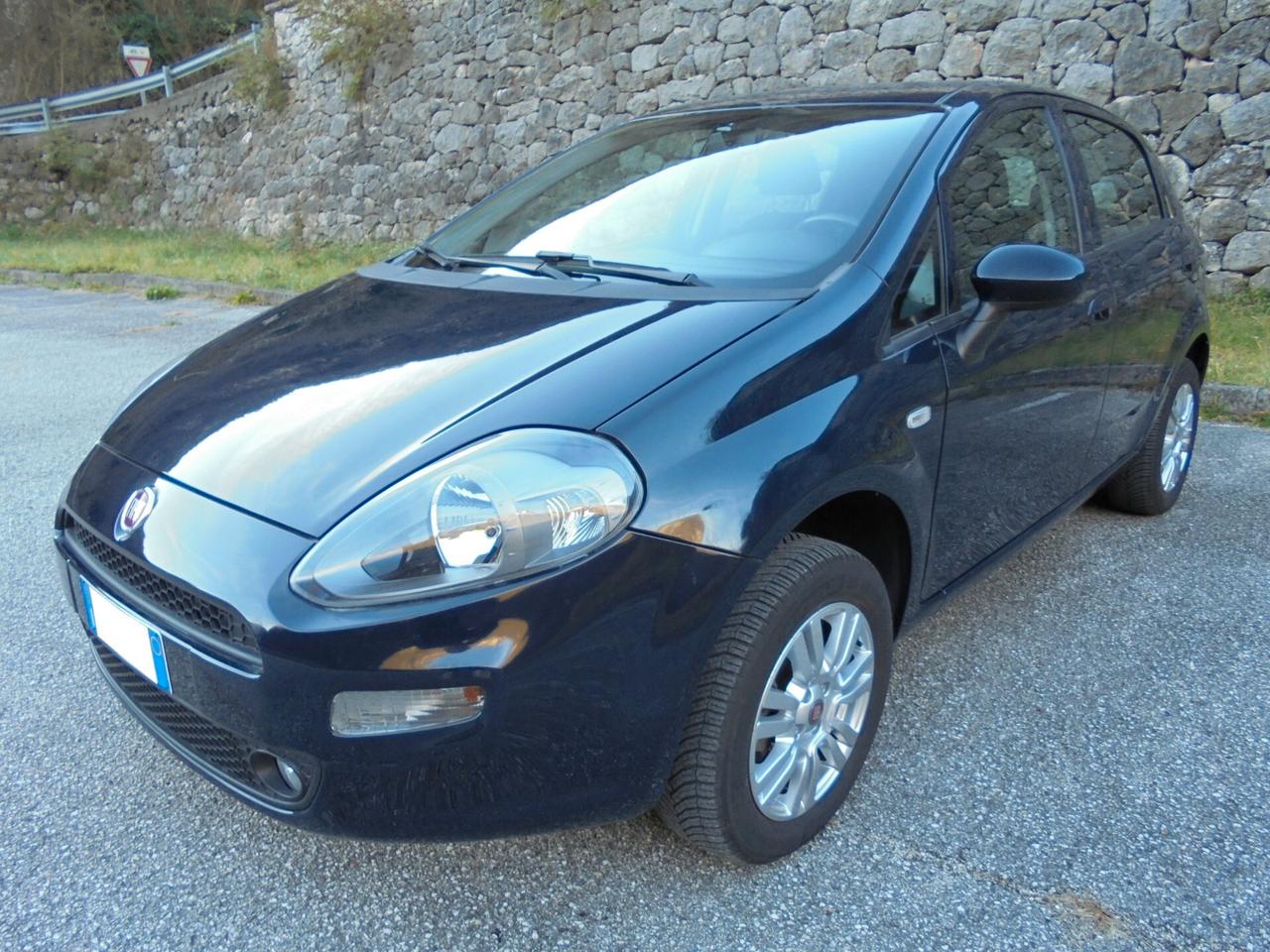 FIAT PUNTO 1.4 NATURAL POWER LOUNGE 5P