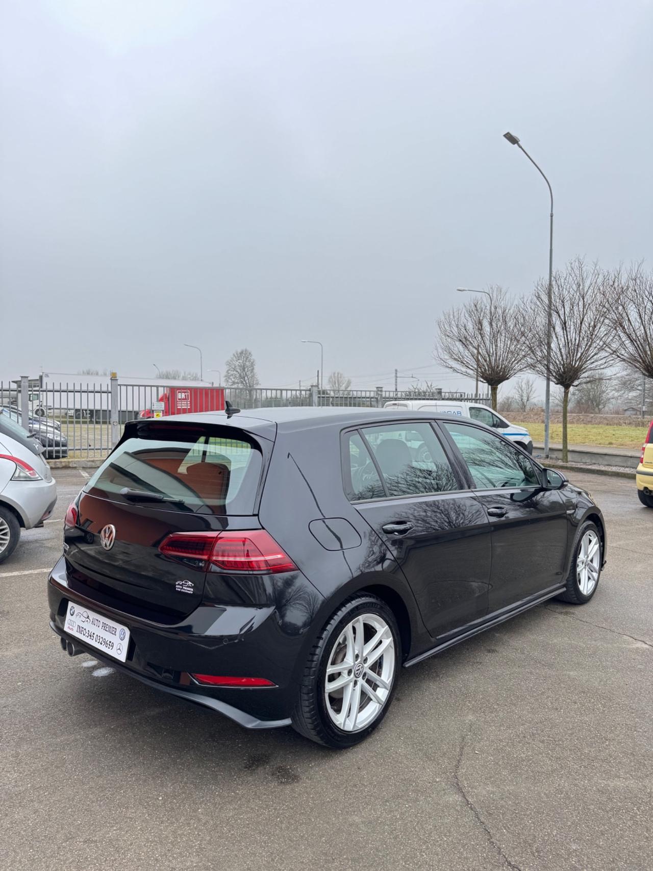 Volkswagen Golf 7.5 GTD 2.0 TDI 184 cavalli