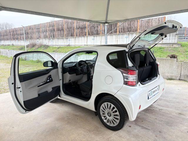 TOYOTA iQ 1.0 CVT Lounge POCHI CHILOMETRI AUTOMATICA OK NEOP