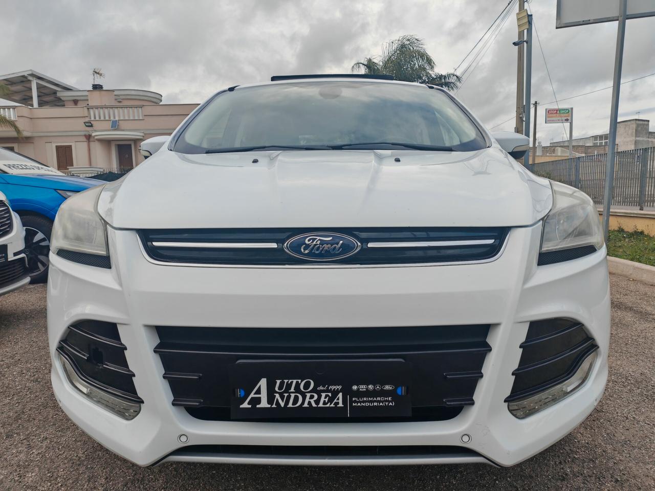 Ford Kuga 2.0 TDCI tetto navig cam pelle 2013