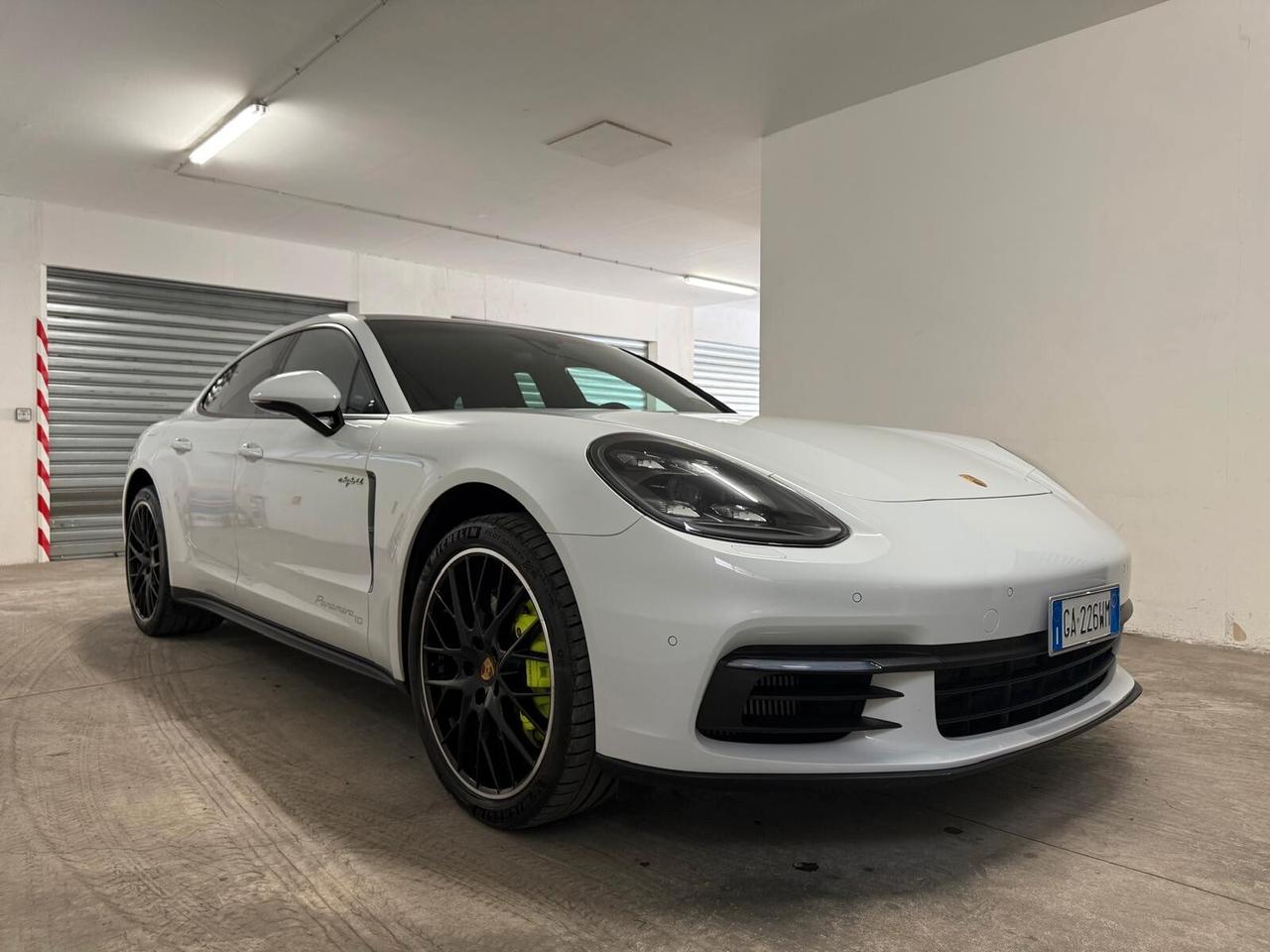 Porsche Panamera 2.9 4 E-Hybrid 10 years Edition